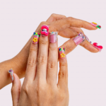 Pout Pop-Bubblegum Pink Short Duck Press-Ons with 3D Lip & Star Charms - Image 2